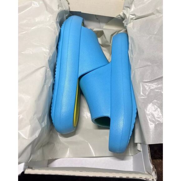 NIB J Slides SQUISH Turquoise /Yellow EVA Beach Slides. Brand New! Size 7 - Picture 12 of 13